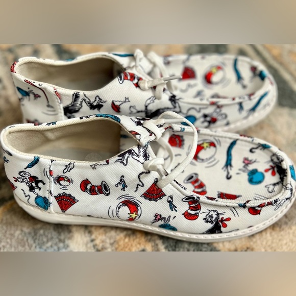 Dr. Seuss Cat in the Hat Shoes, Size 37 - Picture 3 of 5
